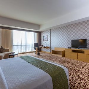 Kamar king executive